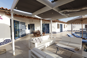 pics/photos/villa1/thumb-150_Lounge-Bereich_Lounge-Area_Coin-salon_Área-de-descanso.png