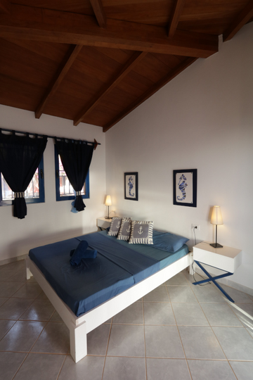 pics/photos/villa1/thumb-190_Gästezimmer_Guestroom_Chambre-d'amis_Quarto-de-hóspedes.png