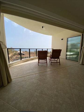 pics/photos/villa2/thumb-165_Gästezimmer-mit-Meerblick_Guest-room-with-sea-view_Chambre-d'hôtes-avec-vue-mer_Quarto-de-hóspedes-com-vista-para-o-mar.png